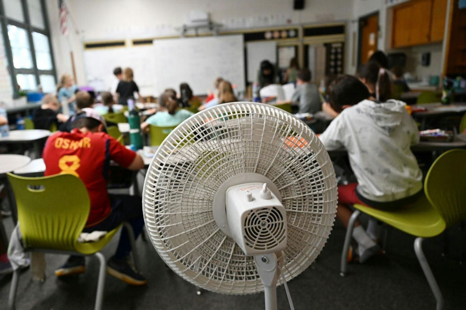 <a href="https://www.youralaskalink.com/arts_and_entertainment/health/many-older-school-buildings-lack-air-conditioning-leaving-fans-as-the-main-defense-against-classroom/image_cff381aa-3244-5ee3-aaa9-b1f15e5795c3.html" target="_blank">Many older school buildings lack air conditioning, leaving fans as the main defense against classroom heat.</a>