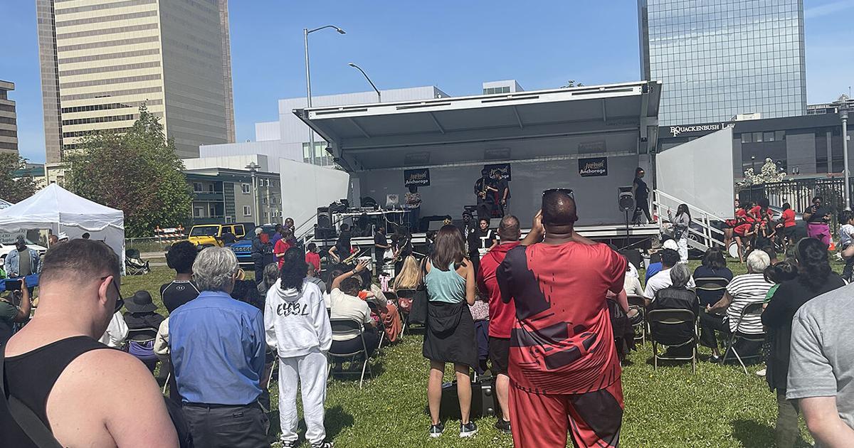 Anchorage Juneteenth celebration draws crowds as attendees share meaning of freedom