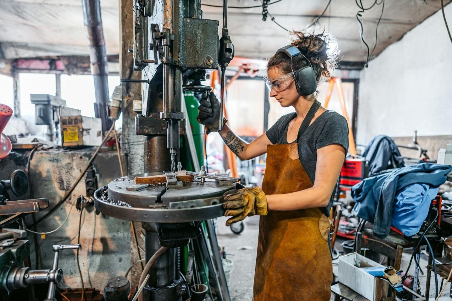 <a href="https://www.youralaskalink.com/arts_and_entertainment/health/noise-pollution-is-a-serious-but-often-forgotten-public-health-problem/article_e4bd1184-ac3b-5d10-9905-5b4cb7e5aafe.html" target="_blank">Noise pollution is a serious but often forgotten public health problem</a>