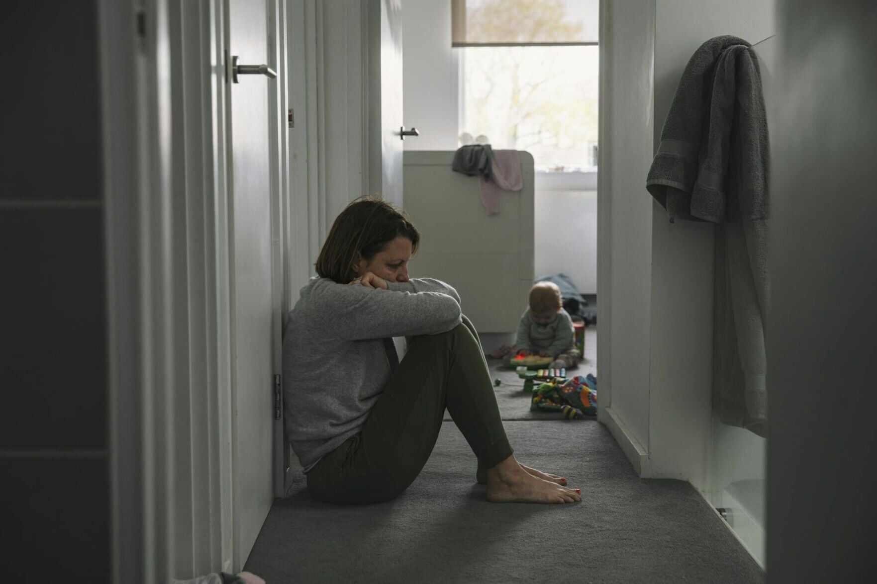<a href="https://www.youralaskalink.com/arts_and_entertainment/health/nearly-20-of-new-moms-have-anxiety-or-depression-but-a-promising-psychedelic-treatment-is/article_bbf616af-e1e5-5c1d-b555-689fc74939eb.html" target="_blank">Nearly 20% of new moms have anxiety or depression, but a promising psychedelic treatment is on the horizon</a>