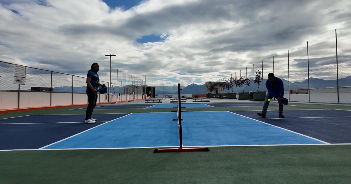 2 new pickleball courts with a view of downtown Anchorage are now open