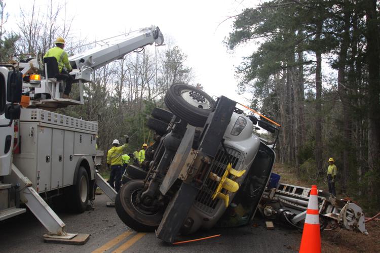 Driver escapes with minor injuries after truck overturns on Thursday |  Local News 
