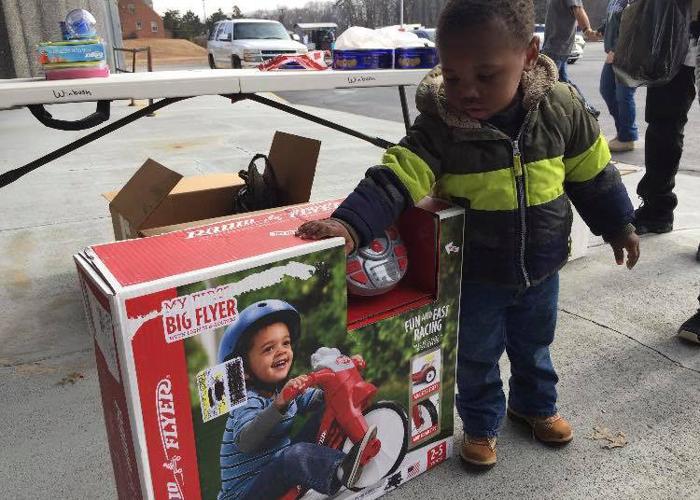 Winbush Racing Winbush Racing provides toys for dozens of children for Christmas ...