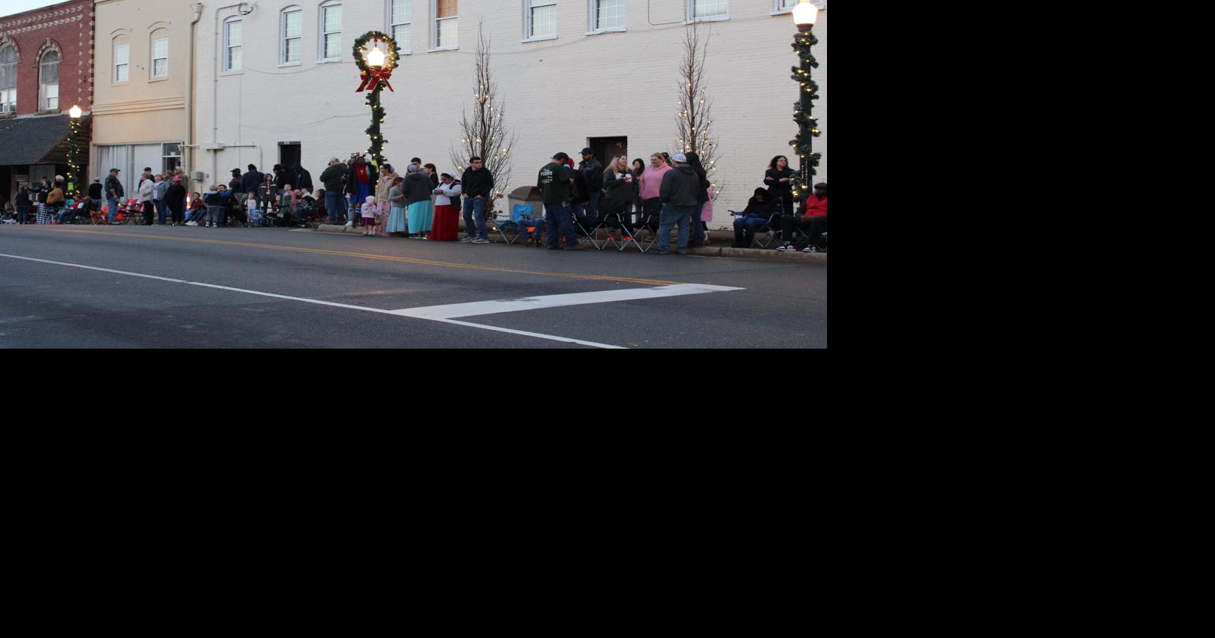 PHOTOS South Boston Christmas parade 2022