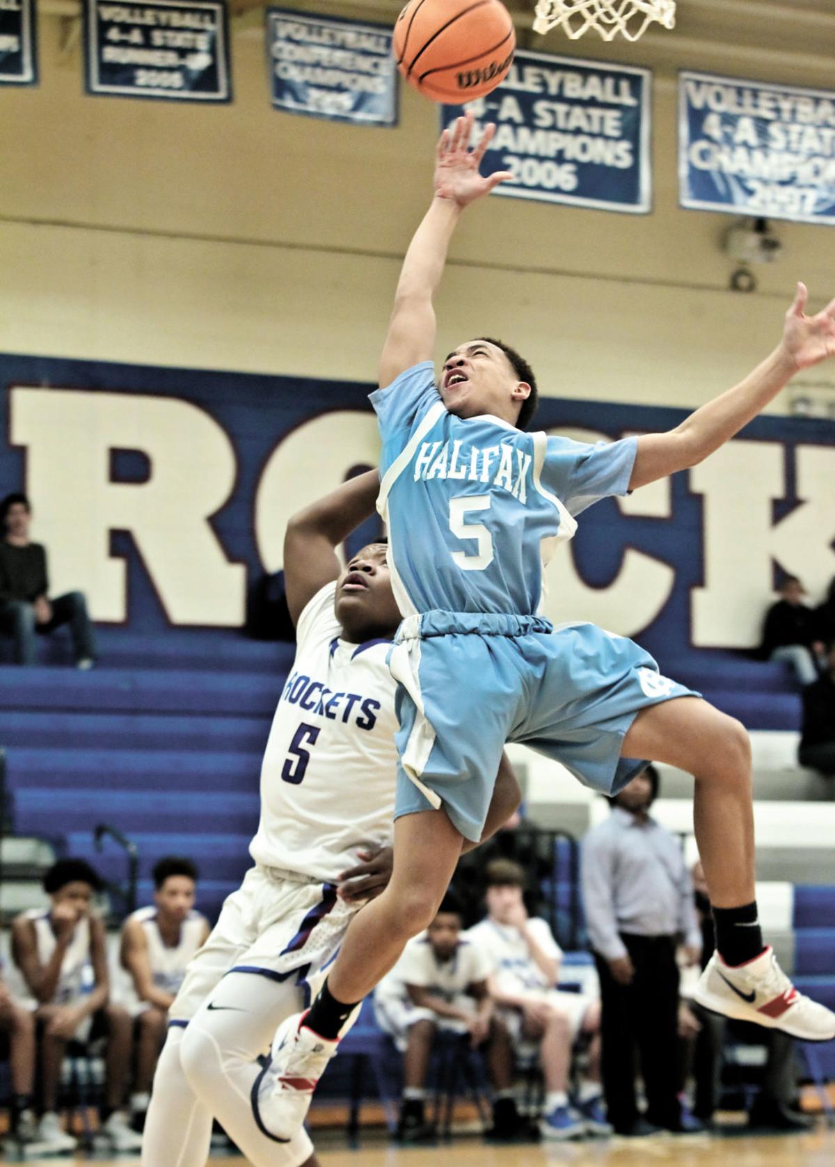 Jv Boys Win Opener Prep Sports Yourgv Com