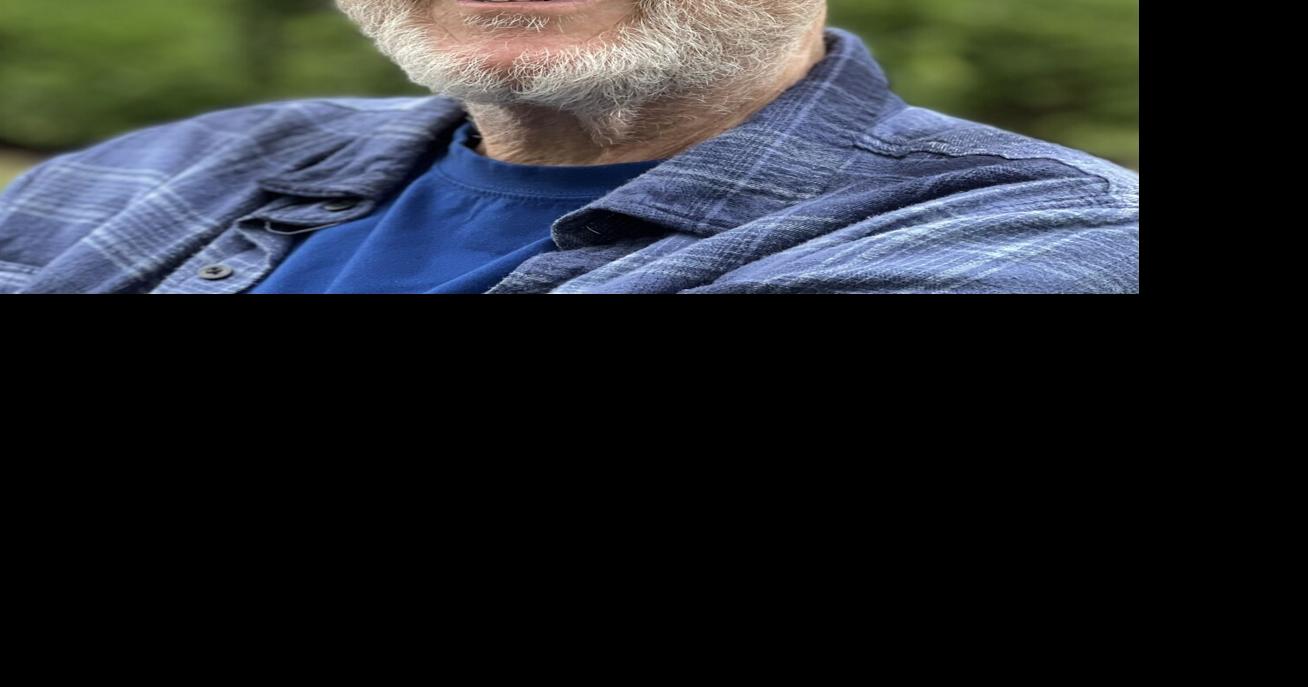 MICRÓFONO DE MIKE: ¿Topless?  ¿Tacos?  No, tapas españolas |  Voces Sociales