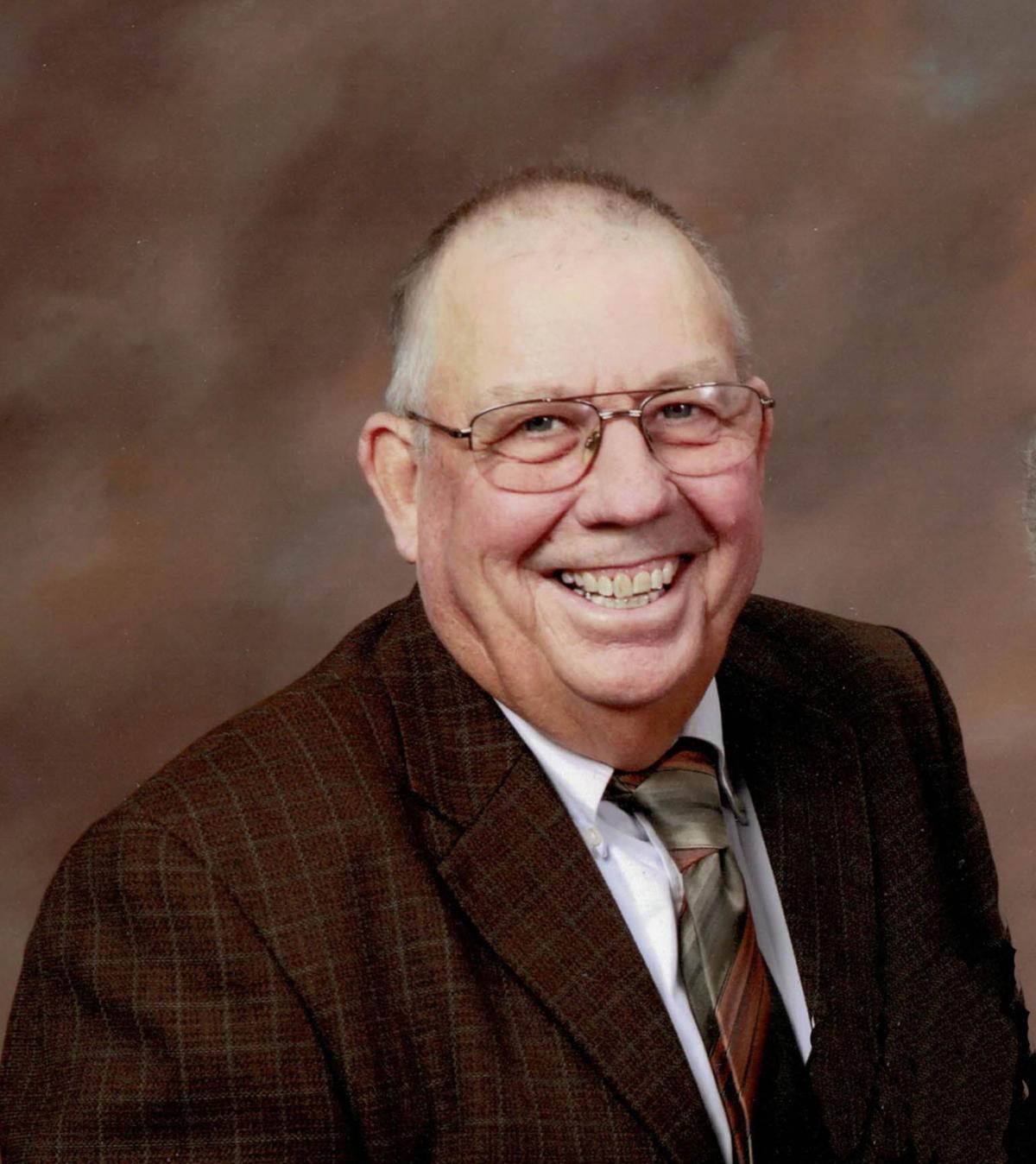 Richard Gordon ‘Dick’ Nichols Obituaries