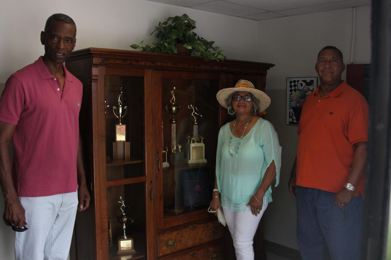 Mary M. Bethune High School Class of 1967 returns to alma mater Local