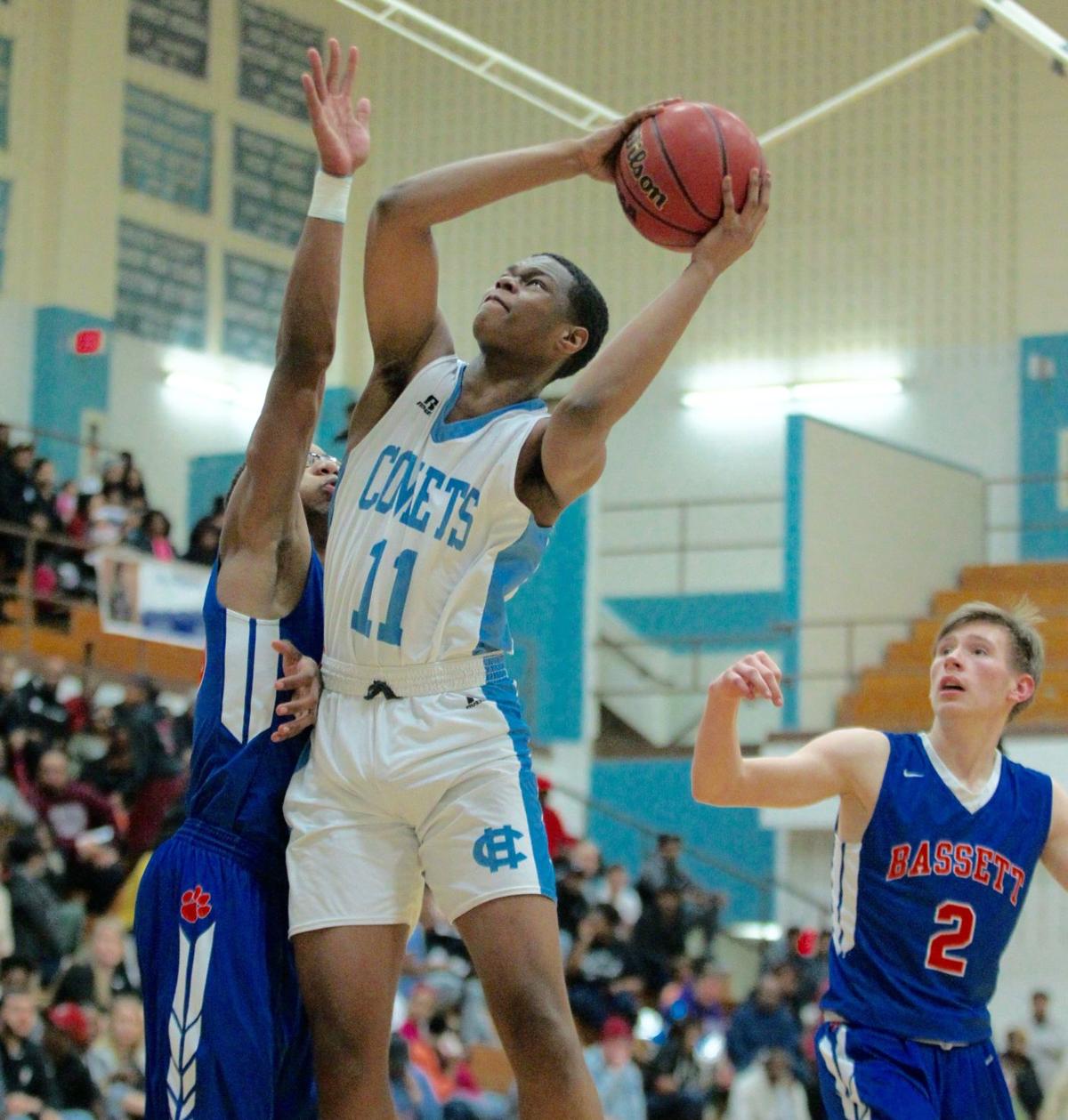 Comets Explode On Senior Night Run Away To 83 53 Win Over Bassett