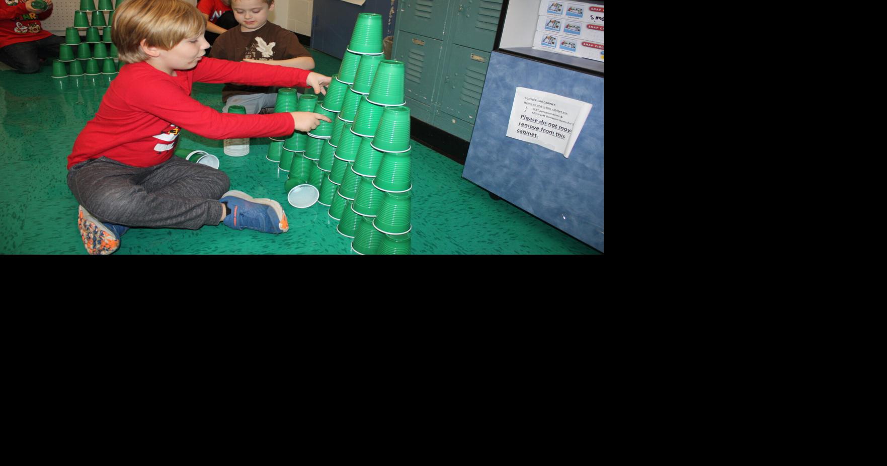 PHOTOS: Stacking up for Holiday STEM | | yourgv.com