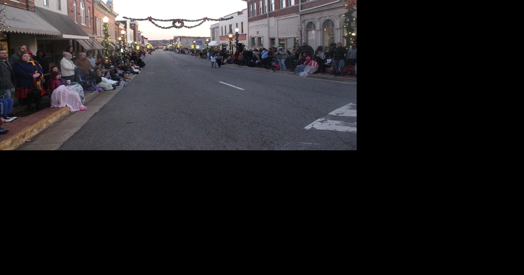 South Boston Va 2022 Christmas Parade South Boston Parade Rides Again | Town Of South Boston | Yourgv.com