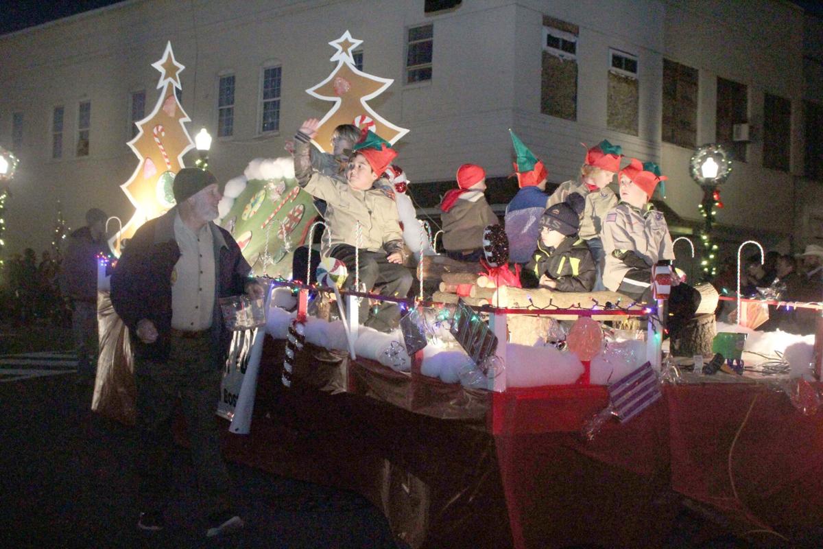 South Boston Va 2022 Christmas Parade South Boston Parade Rides Again | Town Of South Boston | Yourgv.com