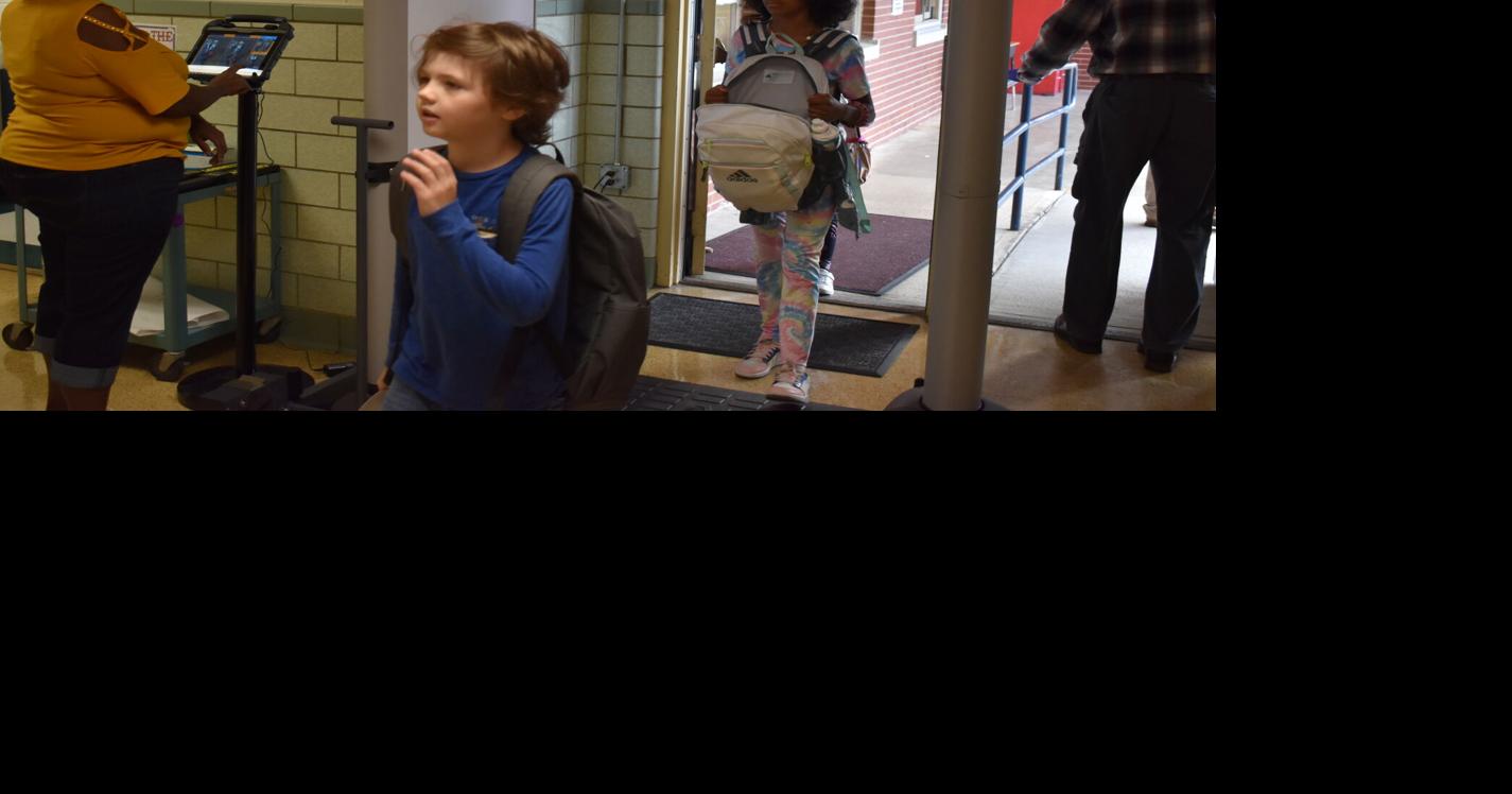 New weapons detection systems unveiled at elementary schools ...