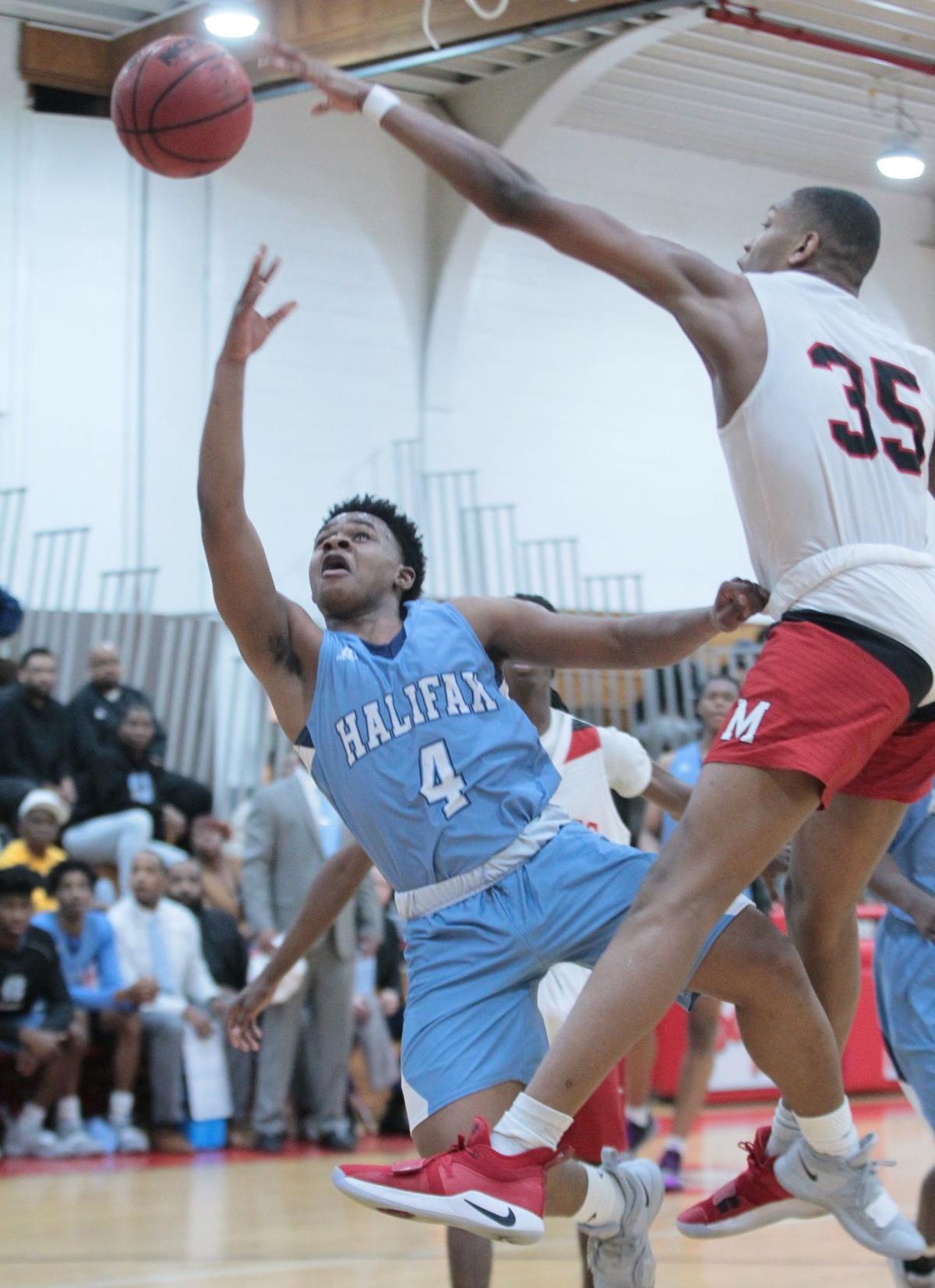 Martinsville Hs Tops Comets 64 51 In District Tournament Semi