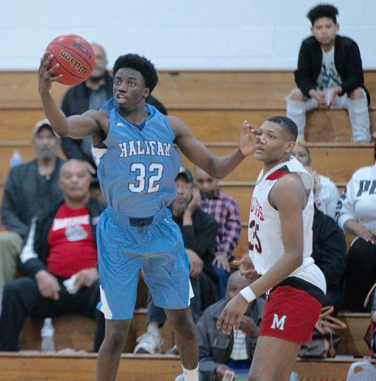 Martinsville Hs Tops Comets 64 51 In District Tournament Semi