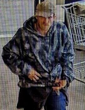 Police searching for suspects in grand larceny at Riverdale Food Lion ...