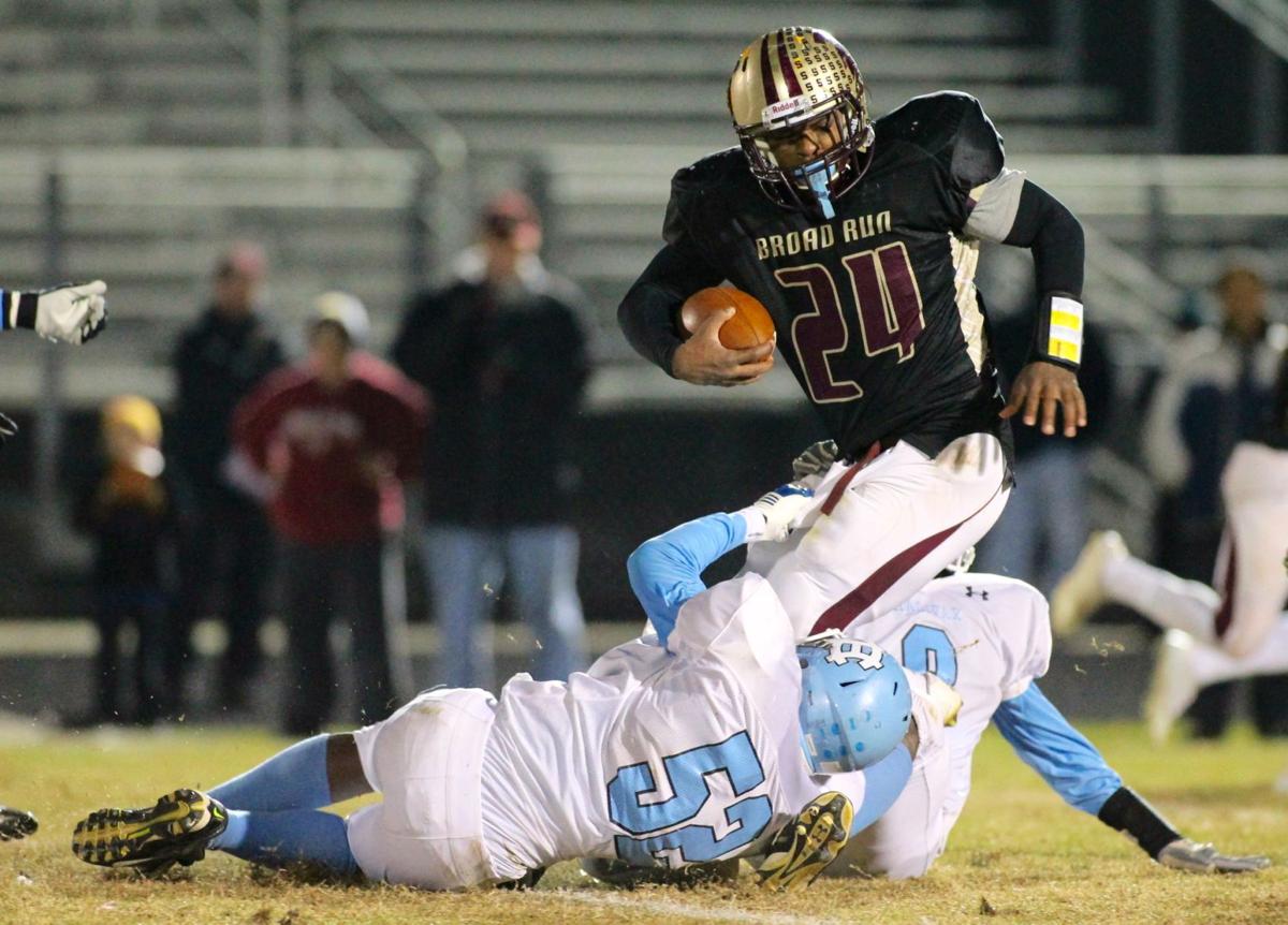Comets Football Season Ends With 59 0 Loss To Broad Run Hs Prep