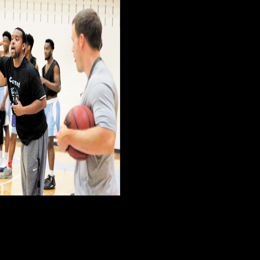 Hchs Head Boys Basketball Coach Sterling Williams Greets 28