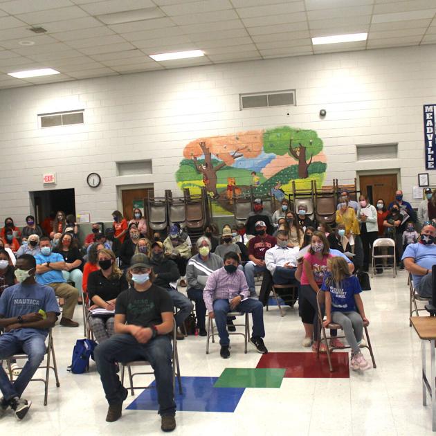 One of three eyed to close, speakers push the benefits of Meadville Elementary | Education One of three eyed to close, speakers push the benefits of Meadville Elementary | Education