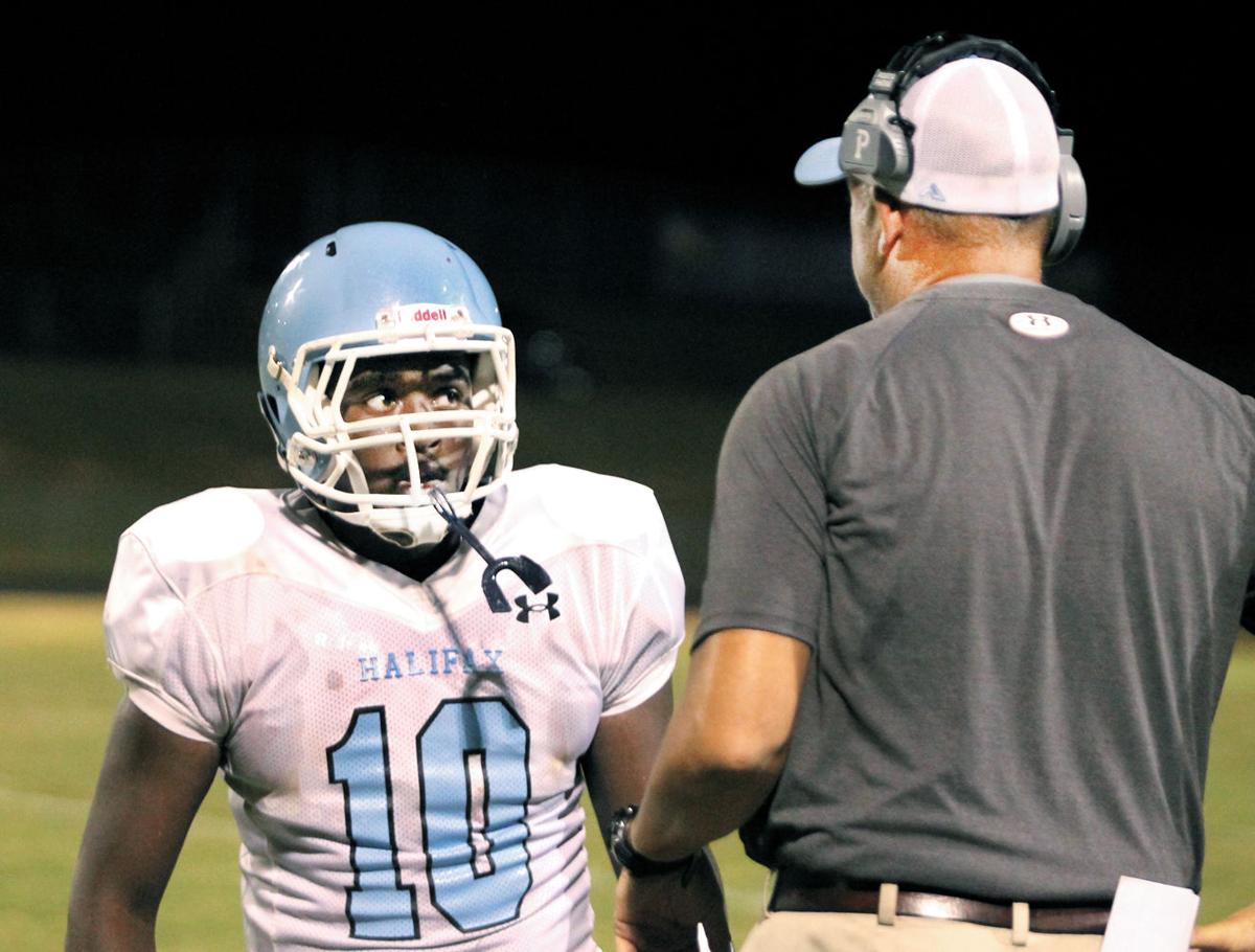 Durham Hillside Rolls Over Comets 44 3 Prep Sports Yourgv Com
