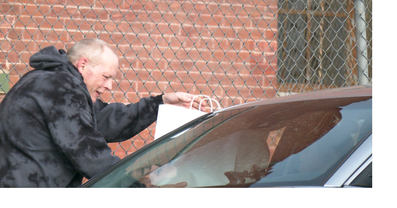 Ranch Eats serves 200 free meals to Cheyenne community on Christmas Eve