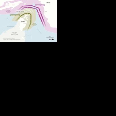 Strait of Hormuz: Navigation split into two rival routes